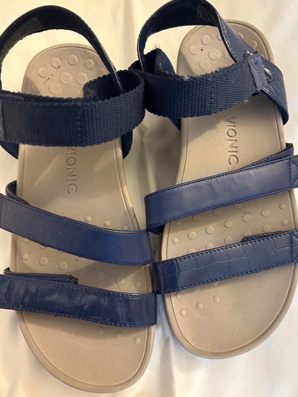Vionic Kids Navy Adjustable Triple-Strap Sandals